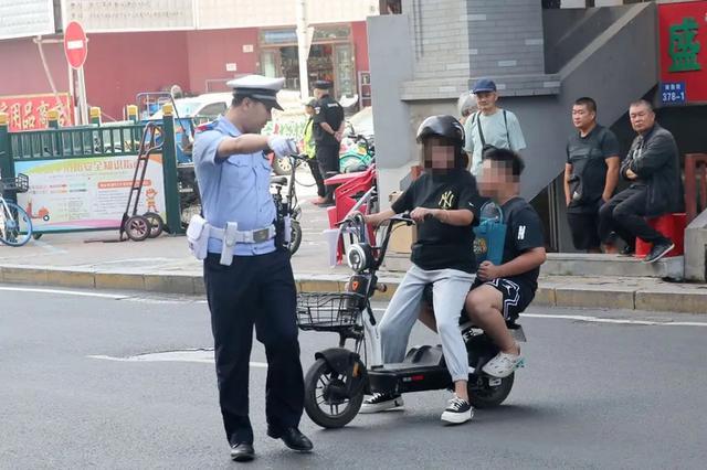 电动车上路有“5不能”新要求别被罚了才知道j9九游会真人第一品牌2025年2月起执行(图4)